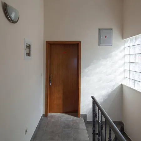 Apartments By The Sea Bilo, Primosten - 4191 Apartment *