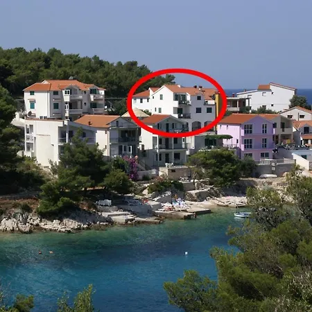 Apartment Apartments By The Sea Bilo, Primosten - 4191 Primosten